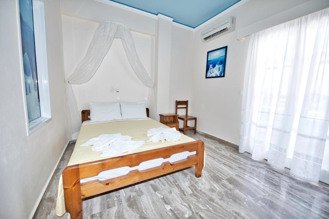 Villa Nikos Karamolegkos Kamari Zewnętrze zdjęcie