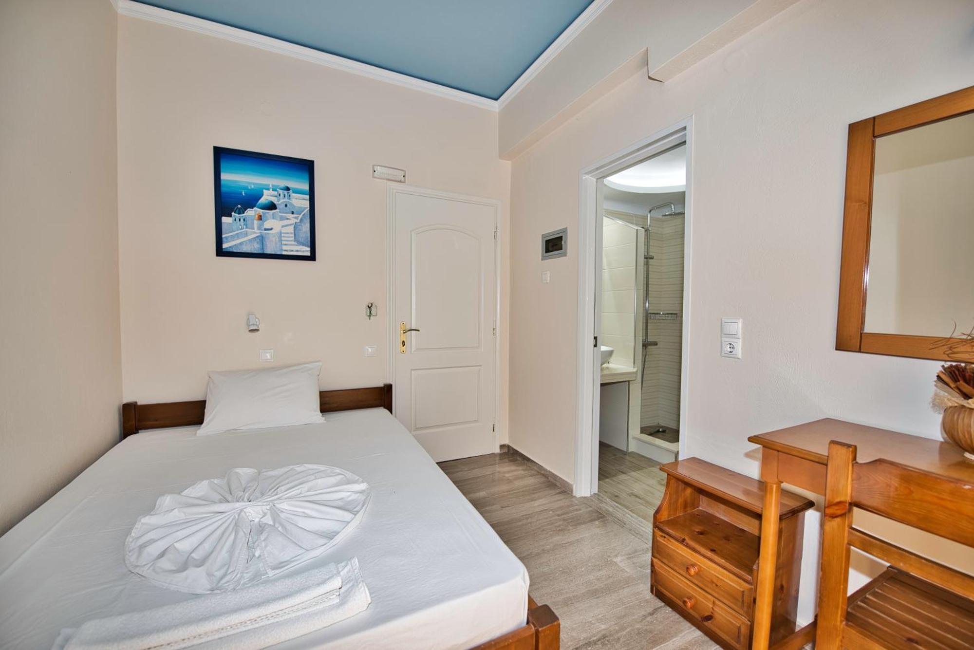 Villa Nikos Karamolegkos Kamari Zewnętrze zdjęcie